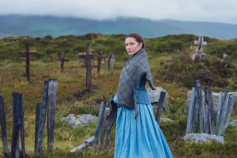 首先看佛罗伦萨·普格(Florence Pugh)